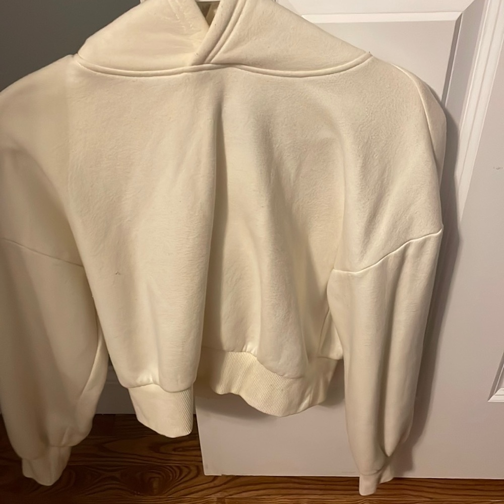 Forever 21 cropped sweatshirt